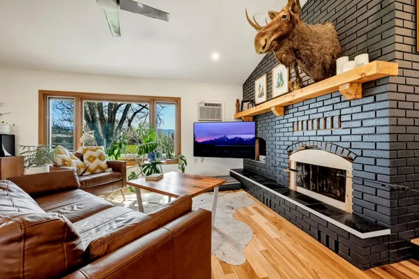 $895,500 | 2 Steve Drive, Sheridan, WY 82801