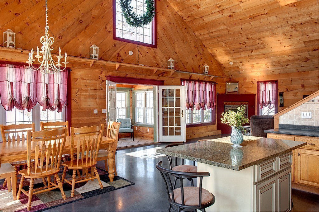 18 Knowles Road Worcester, MA 01602 - Photo 5 of 30 Gallery Image 5