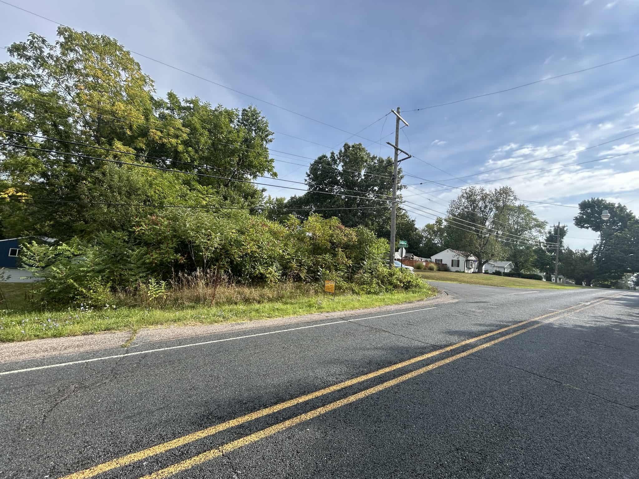 Cherokee Street Battle Creek, MI 49014 - Photo 3 of 4 afc5d5e5-03f2-46d7-80f0-d51baab6fc98