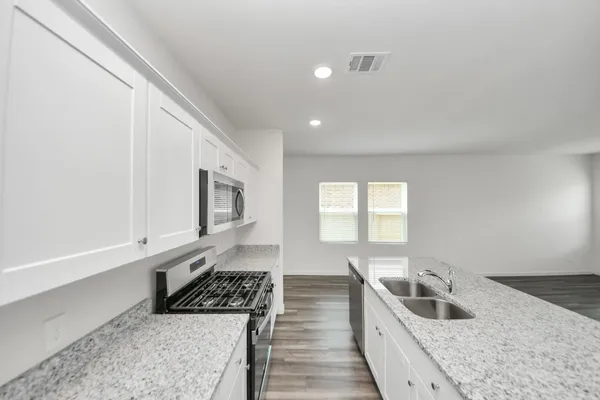 $2,625 | 10315 Malta Trce Drive, Unit B, Rosharon, TX 77583