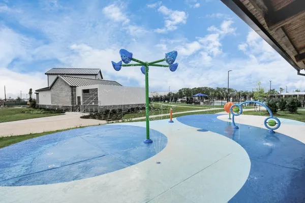 $2,625 | 10315 Malta Trce Drive, Unit B, Rosharon, TX 77583