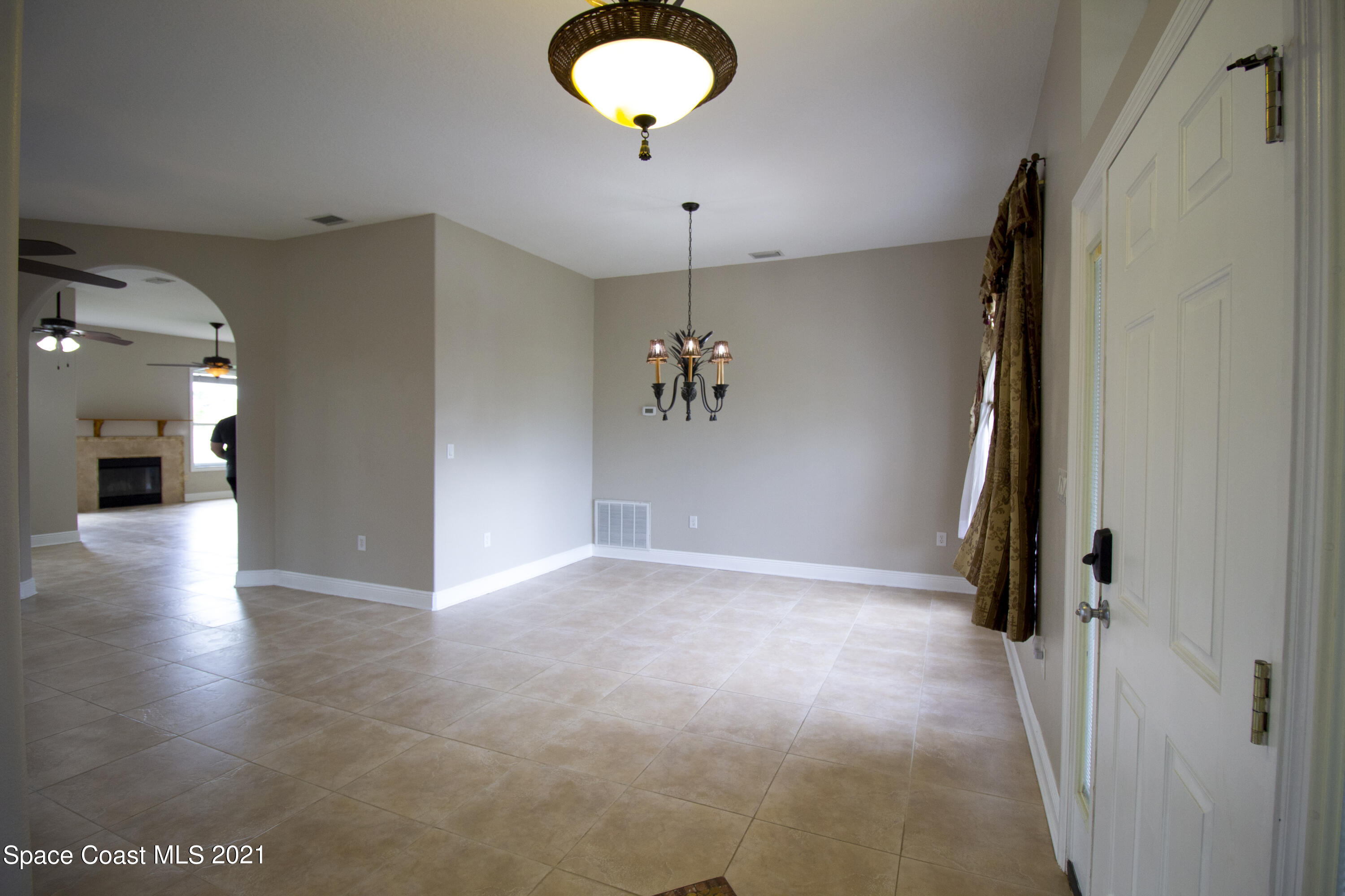 2188 Trillo Road Southeast Palm Bay, FL 32909 - Photo 5 of 31 IMG_0439