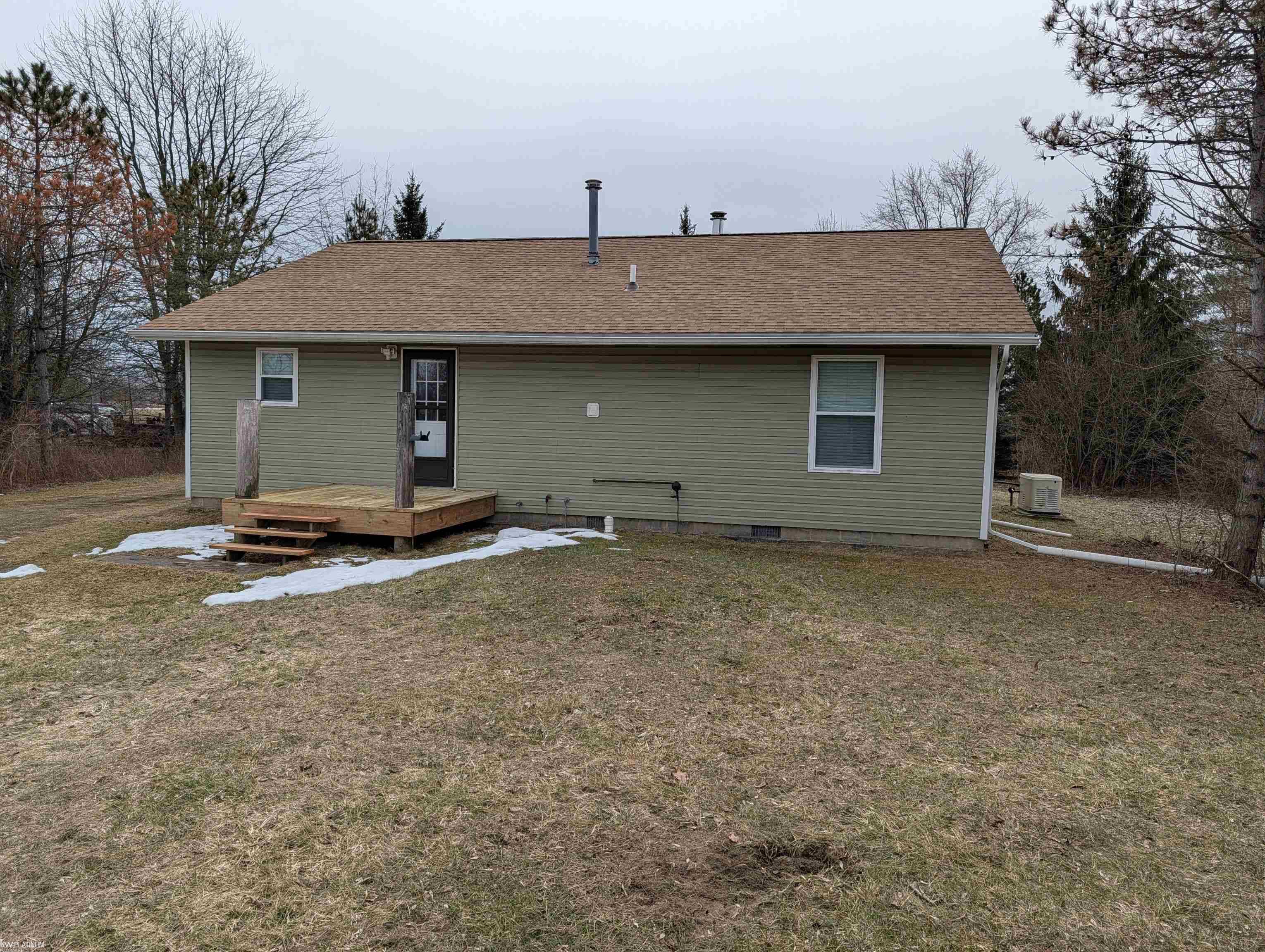 9072 Green Road Goodells, MI 48027 - Photo 8 of 73