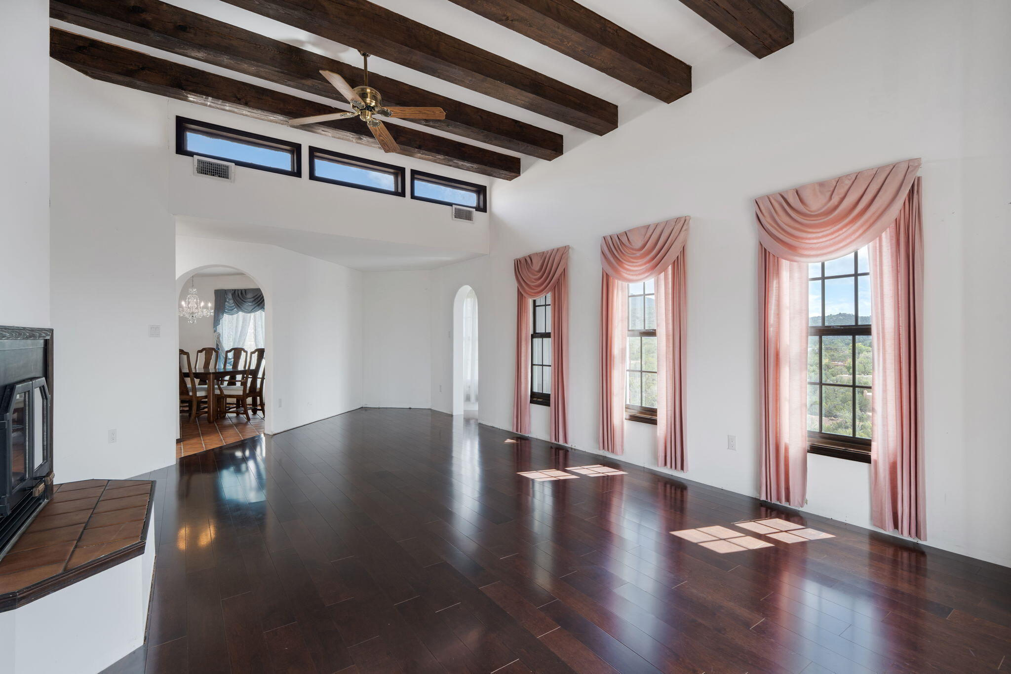 689 Gonzales Road Santa Fe, NM 87501 - Photo 20 of 46 Gallery Image 20