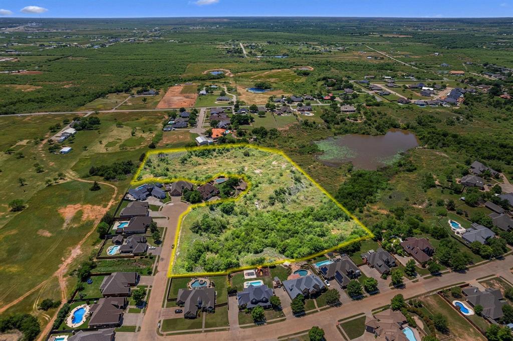 18 Canyon View Court Wichita Falls, TX 76309 - Photo 5 of 17 a view of a city with lots of trees