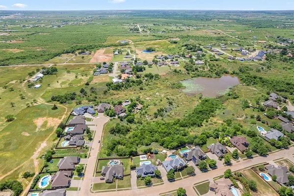 $64,000 | 18 Canyon View Court, Wichita Falls, TX 76309