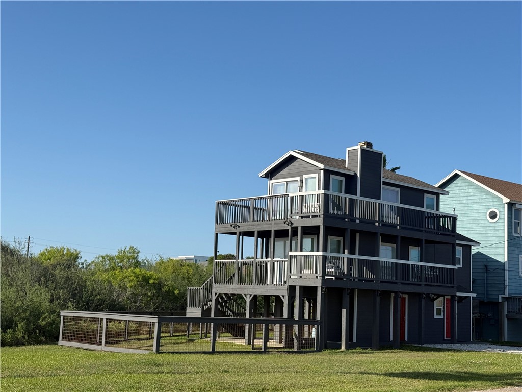 210 Causeway Drive Portland, TX 78374 - Photo 1 of 33 210 Causeway