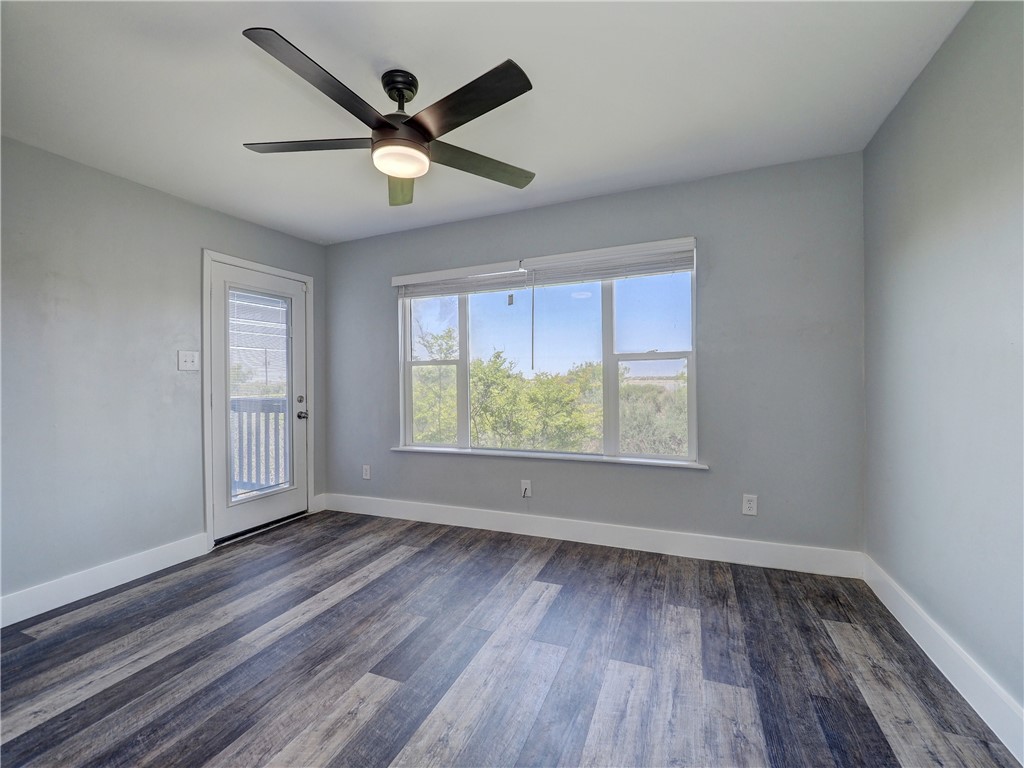 210 Causeway Drive Portland, TX 78374 - Photo 18 of 33 Second Bedroom