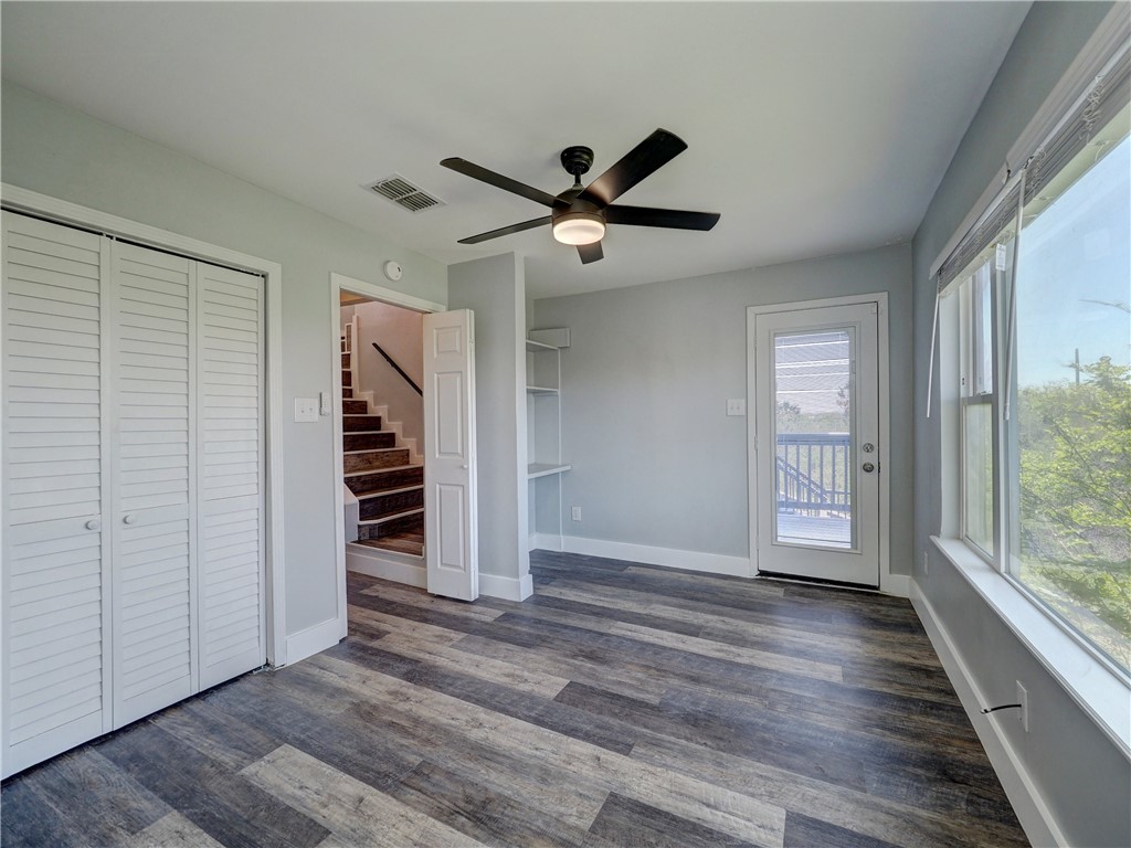 210 Causeway Drive Portland, TX 78374 - Photo 19 of 33 Second Bedroom