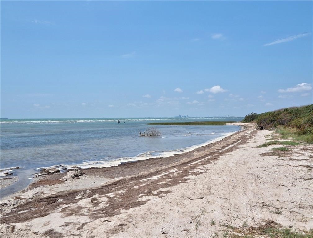 210 Causeway Drive Portland, TX 78374 - Photo 5 of 33 Sunset Lake Shoreline