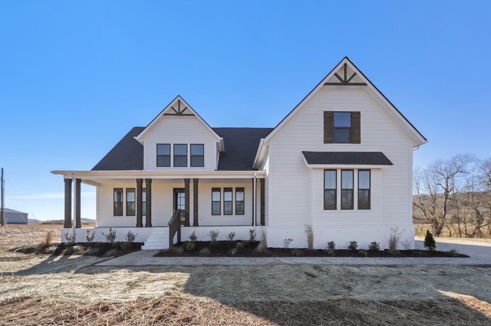 575 Flippen Road Lebanon, TN 37087 - Photo 3 of 14 a front view of a house with a yard