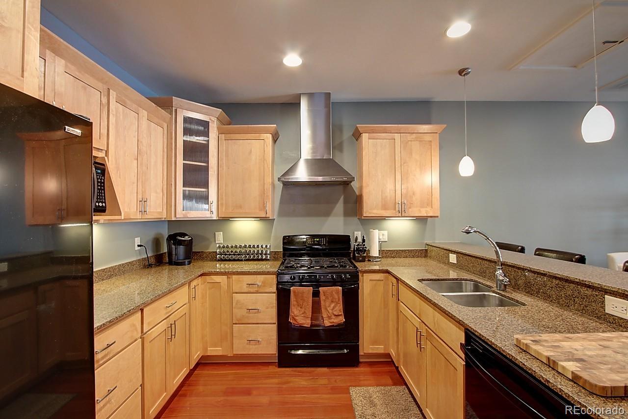 1648 Vine Street Denver, CO 80206 - Photo 11 of 27