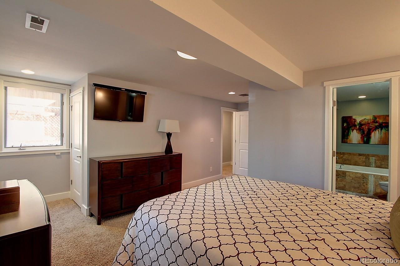 1648 Vine Street Denver, CO 80206 - Photo 18 of 27