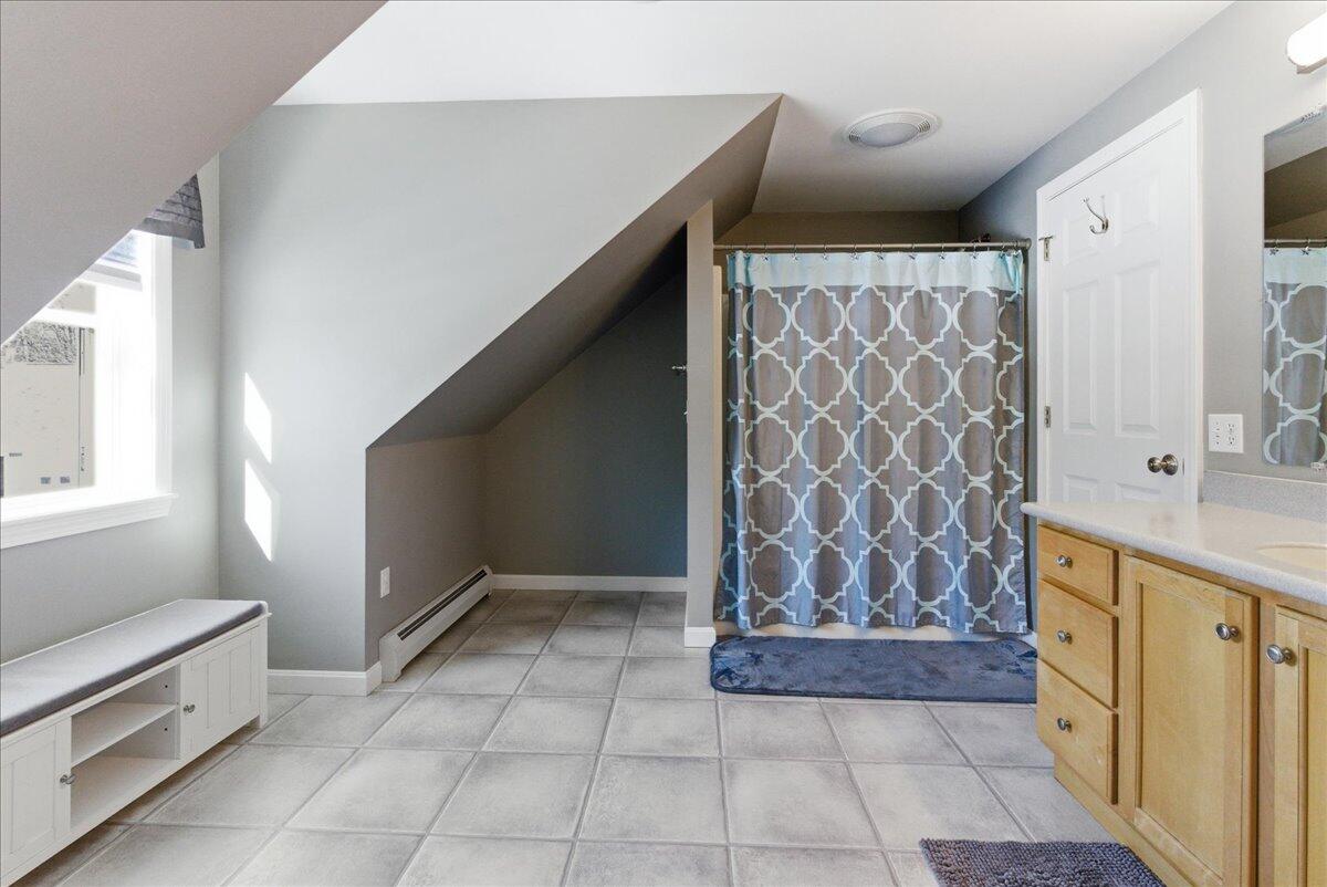 371 Maquoit Road Brunswick, ME 04011 - Photo 67 of 107 097-371 Maquoit Rd_Brunswick_ME-84