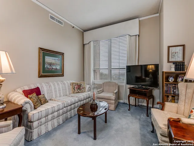 $215,000 | 1 Towers Park Lane, Unit 412, San Antonio, TX 78209