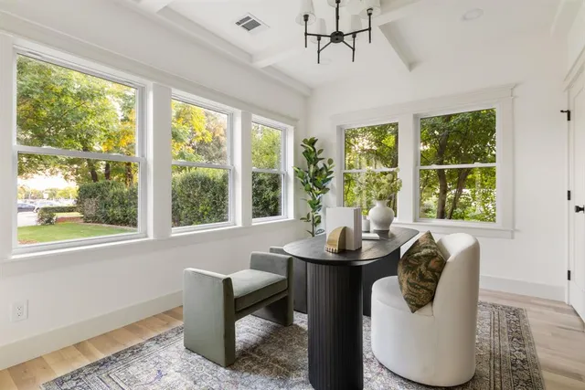 $1,350,000 | 5711 Belmont Avenue, Dallas, TX 75206