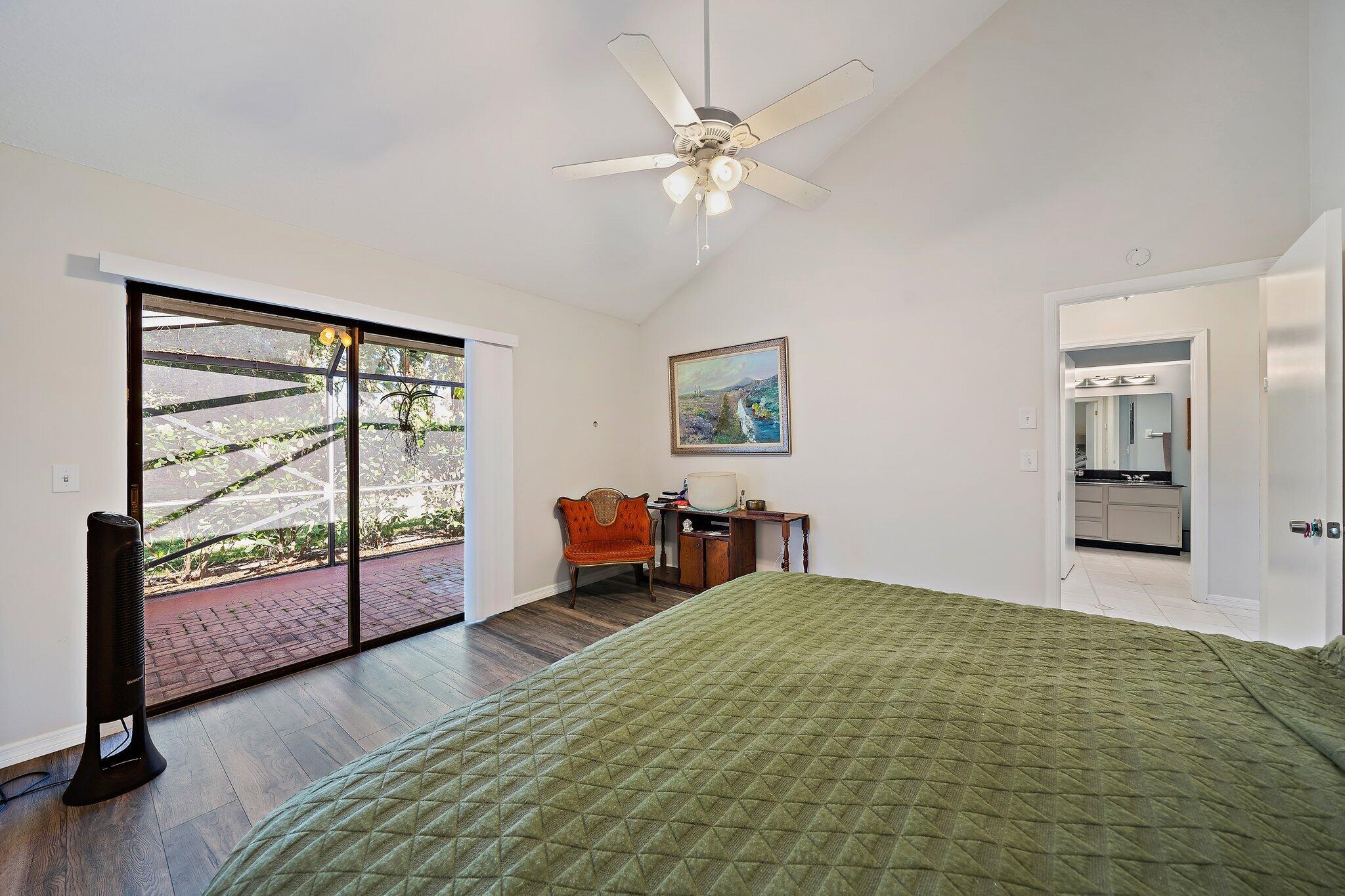301 Summerwinds Lane Jupiter, FL 33458 - Photo 23 of 38 023-301SummerWindsLn-Jupiter-FL-SMALL