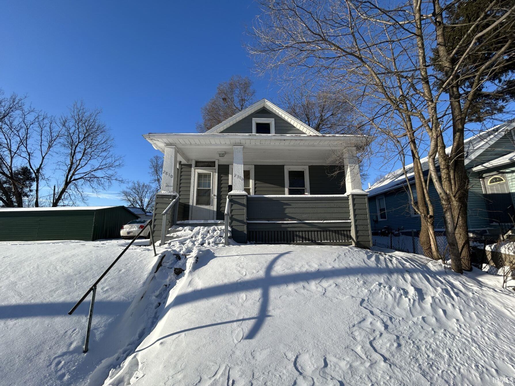 3811 Oliver Street Fort Wayne, IN 46806 - Photo 3 of 12