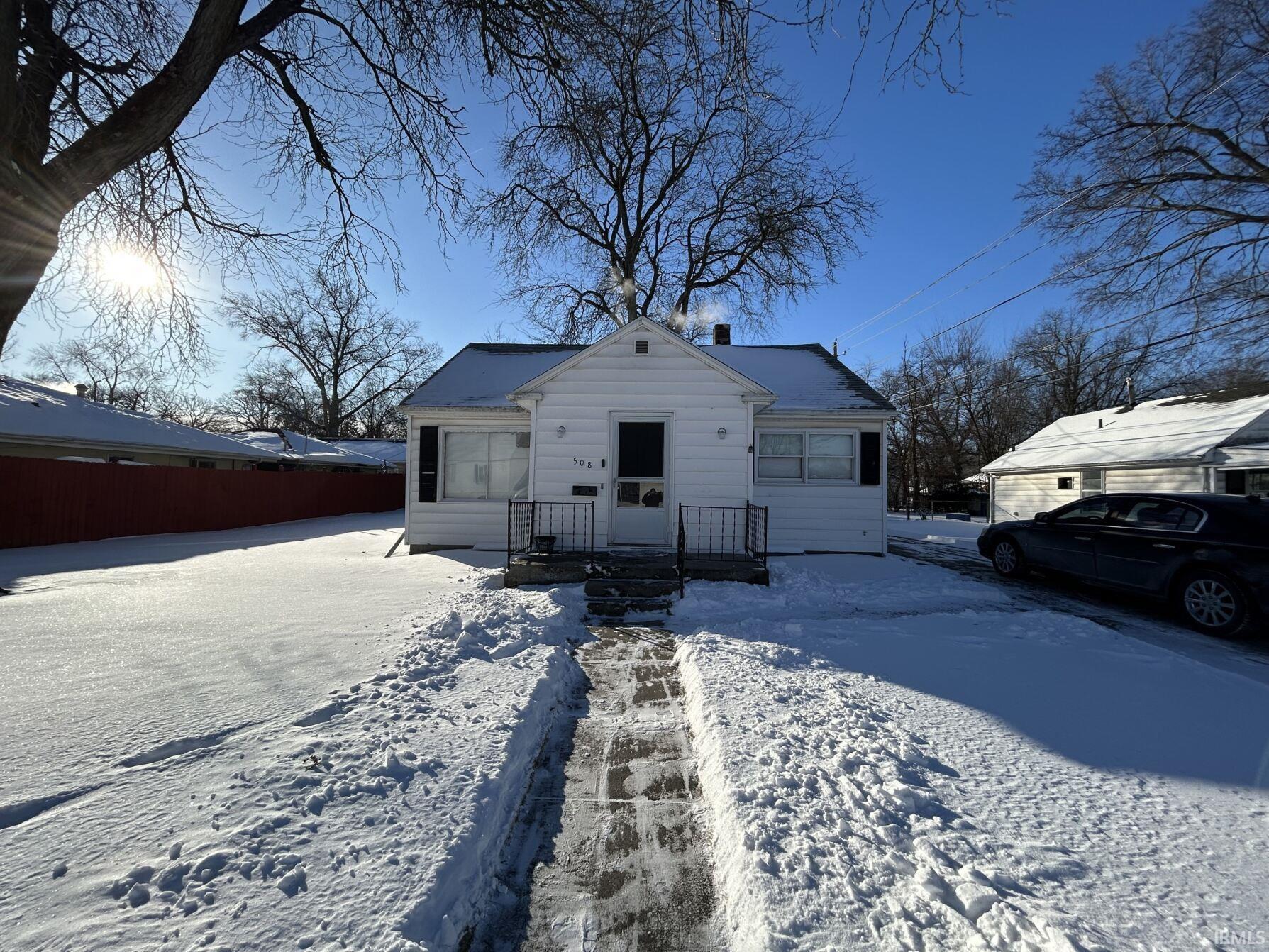 3811 Oliver Street Fort Wayne, IN 46806 - Photo 4 of 12