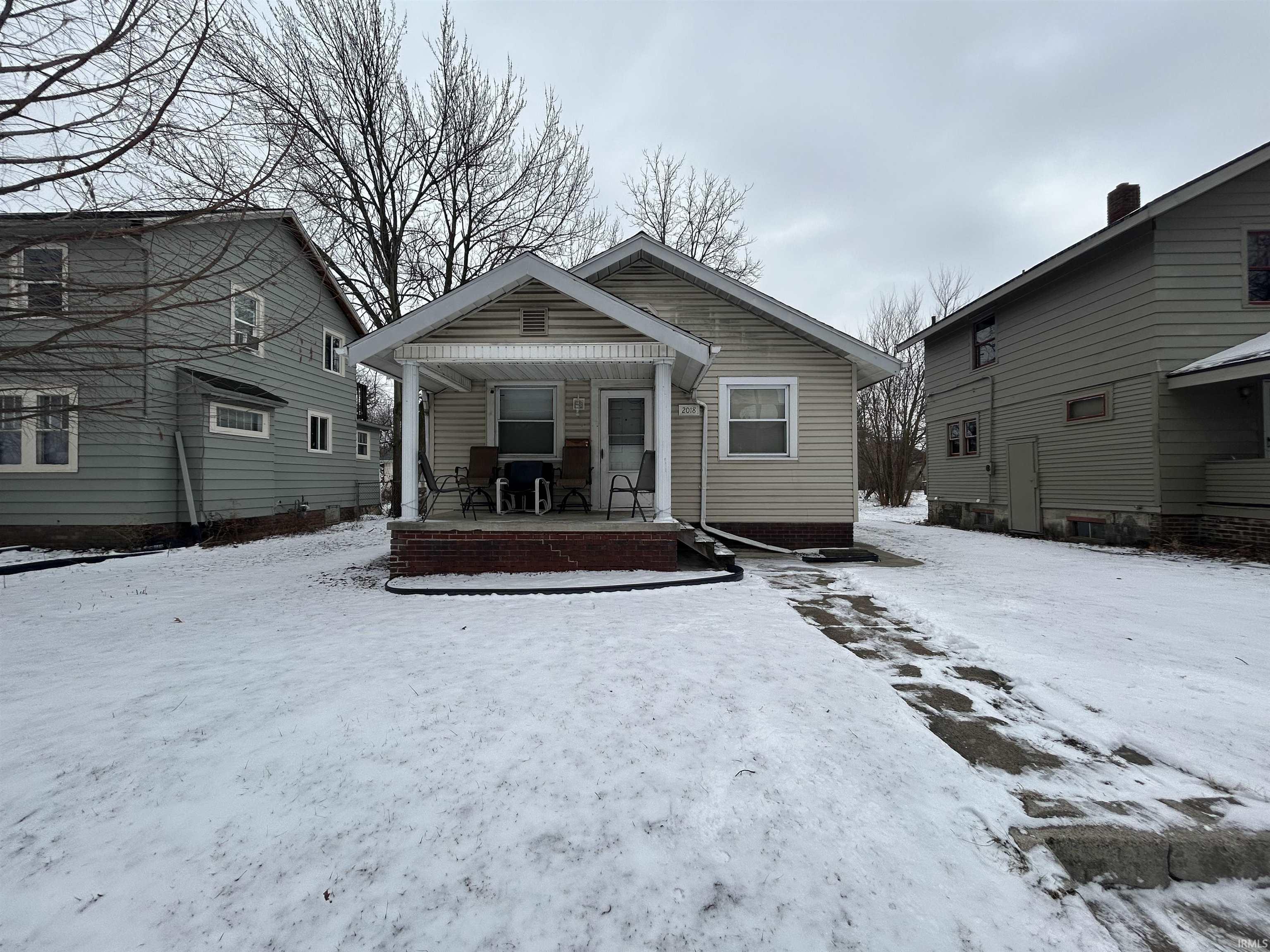 3811 Oliver Street Fort Wayne, IN 46806 - Photo 5 of 12