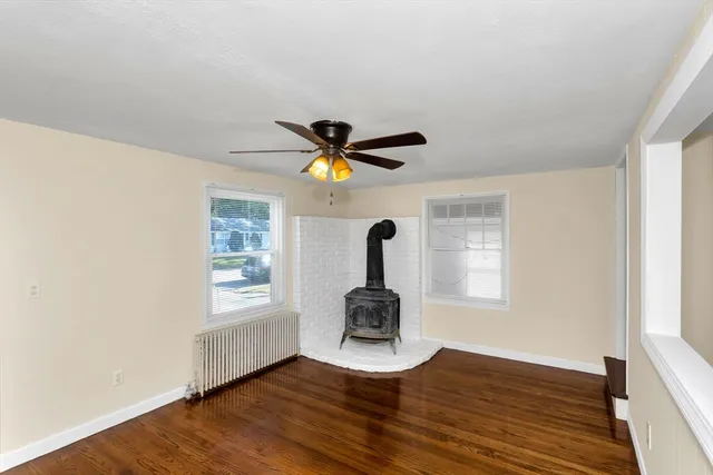 $319,900 | 74 Woodstock Street, Chicopee, MA 01020