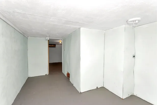 $319,900 | 74 Woodstock Street, Chicopee, MA 01020