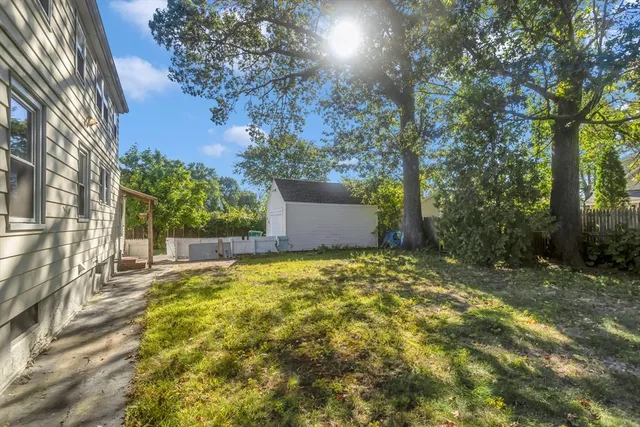 $319,900 | 74 Woodstock Street, Chicopee, MA 01020