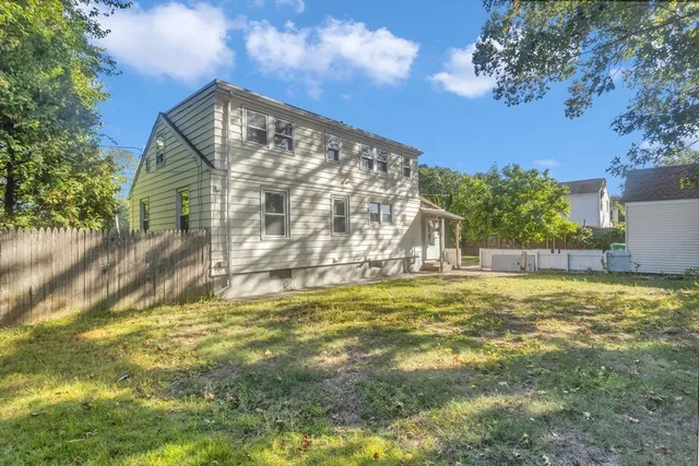 $319,900 | 74 Woodstock Street, Chicopee, MA 01020