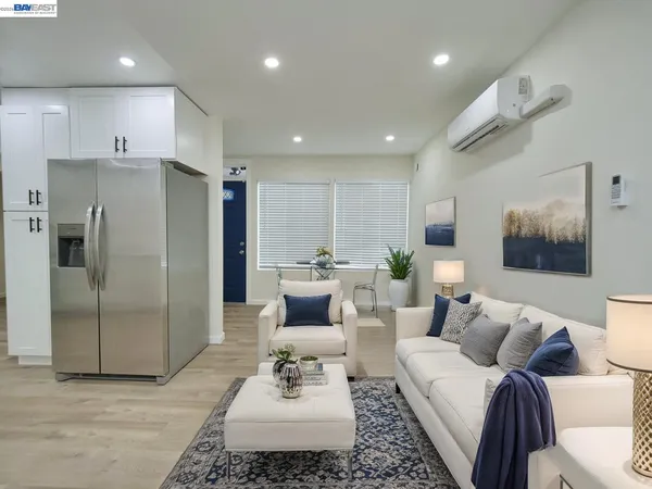 $799,000 | 622 Alice Street, Oakland, CA 94607