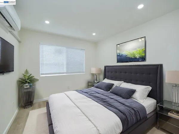 $799,000 | 622 Alice Street, Oakland, CA 94607