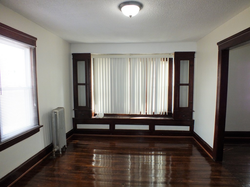 55 Ionia Street Springfield, MA 01109 - Photo 7 of 20 Gallery Image 7