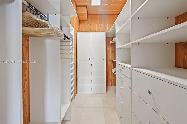 a view of walk in closet