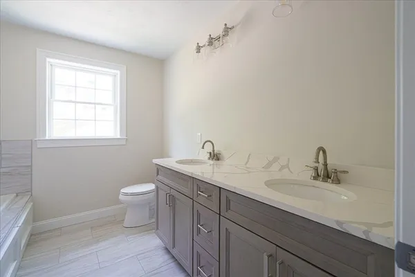 $1,199,000 | Lot 12 Valerie Run, Northbridge, MA 01534