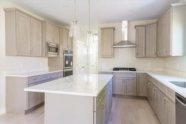 $1,199,000 | Lot 12 Valerie Run, Northbridge, MA 01534