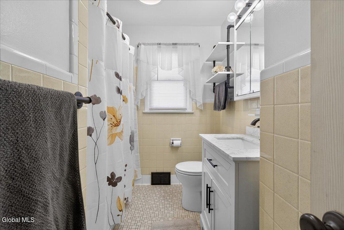 289 3rd Ave Extension Rensselaer, NY 12144 - Photo 17 of 51 14-289 3rd Ave Ext-14