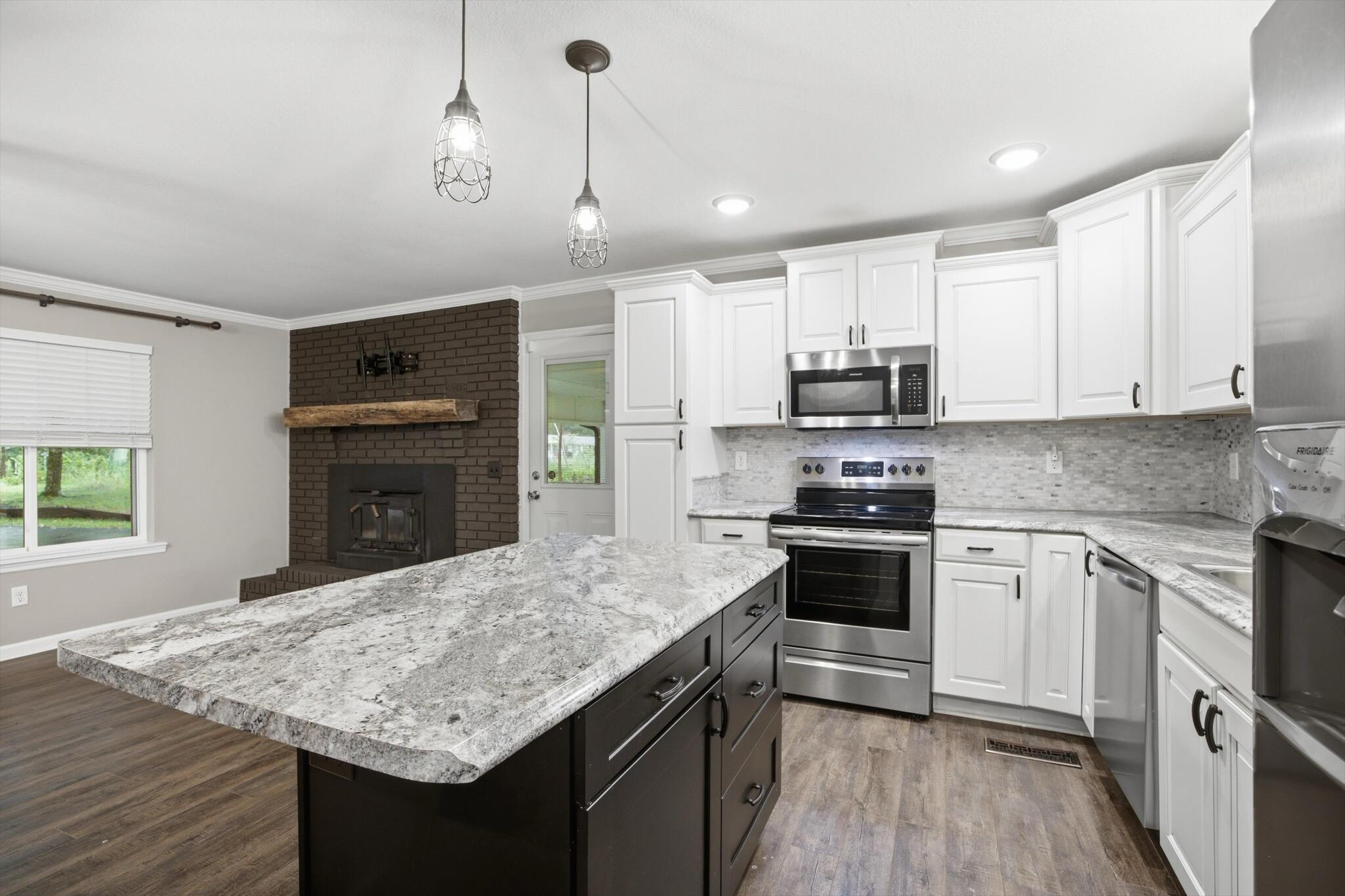 1320 Wooten Road Ringgold, GA 30736 - Photo 7 of 22 07-1320WootenRd-06