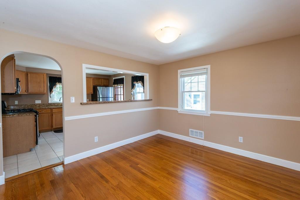 78 Harris Road Lynn, MA 01904 - Photo 12 of 41 Gallery Image 12