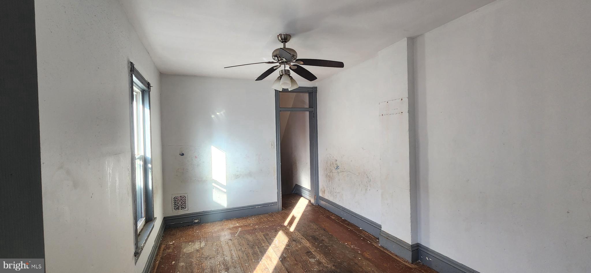 120 West Buttonwood Street Reading, PA 19601 - Photo 13 of 21 a view of empty room