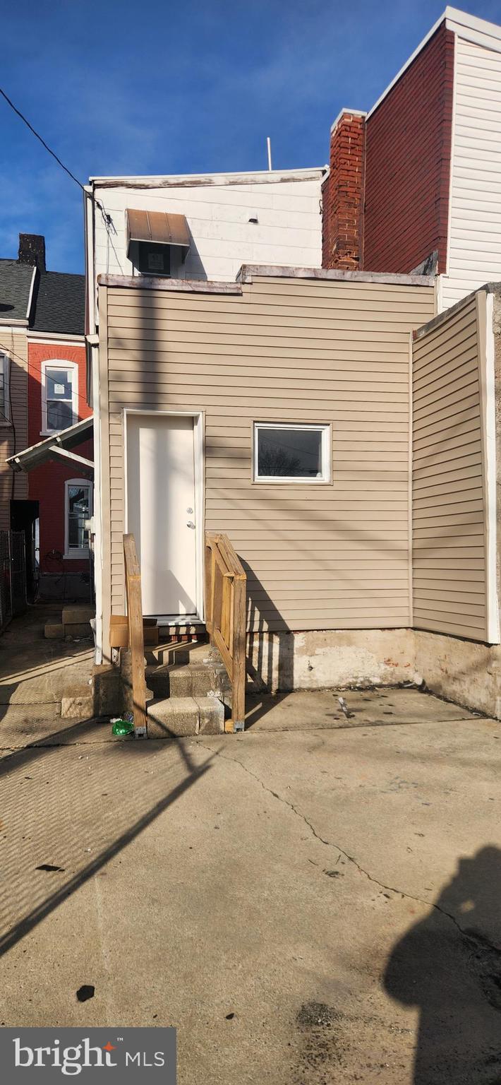 120 West Buttonwood Street Reading, PA 19601 - Photo 2 of 21