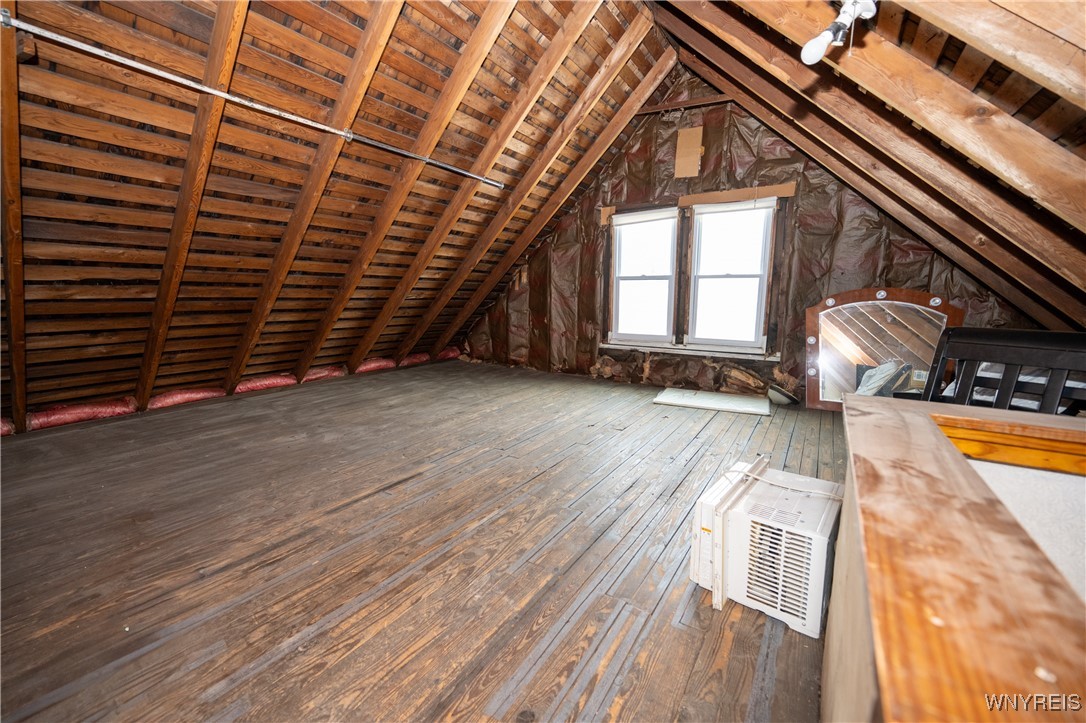 92 Laird Avenue Buffalo, NY 14207 - Photo 26 of 39