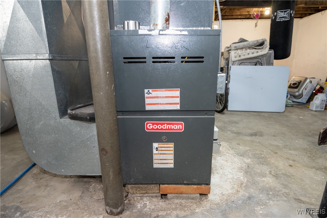 92 Laird Avenue Buffalo, NY 14207 - Photo 29 of 39