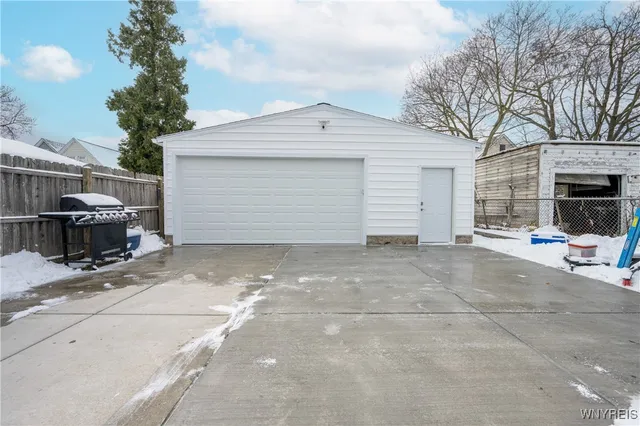 $298,500 | 92 Laird Avenue, Buffalo, NY 14207