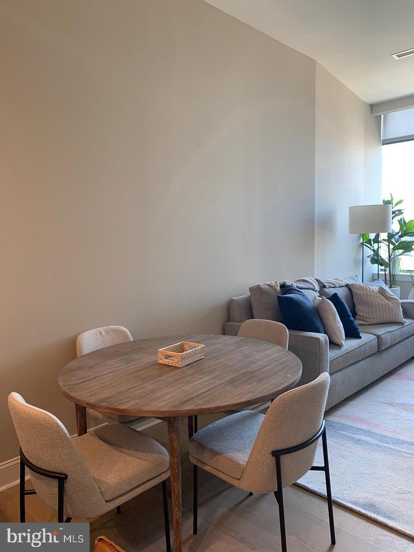 2130 Arch Street, Unit 104 Philadelphia, PA 19103 - Photo 8 of 25