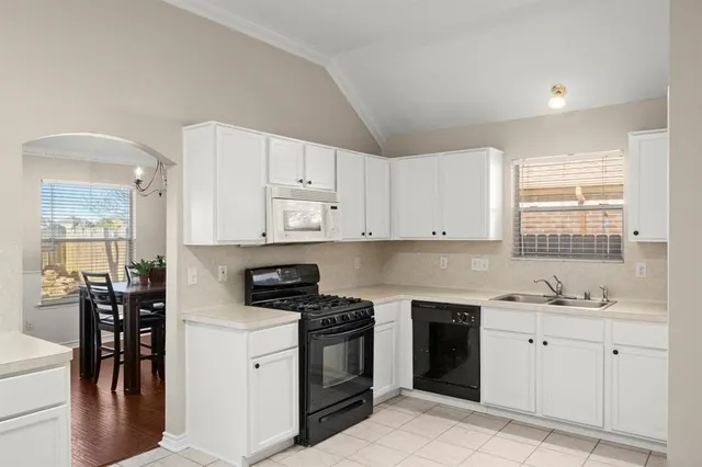 $2,050 | 23035 North Waterlily Drive, Richmond, TX 77406