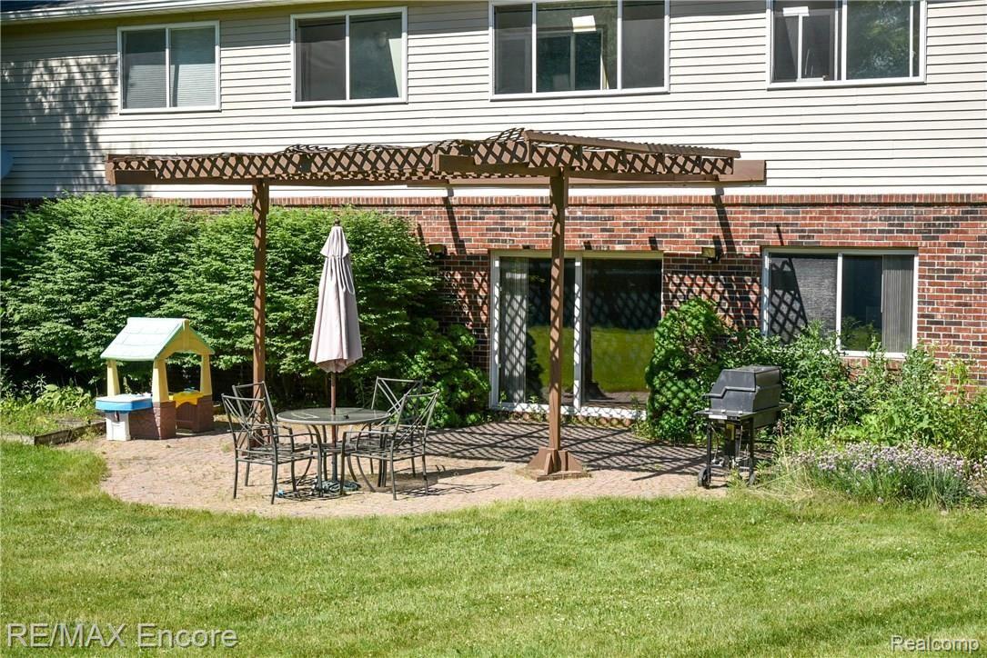 409 North Baldwin Road Oxford, MI 48371 - Photo 18 of 81 Photos by WBrooks (32).jpg