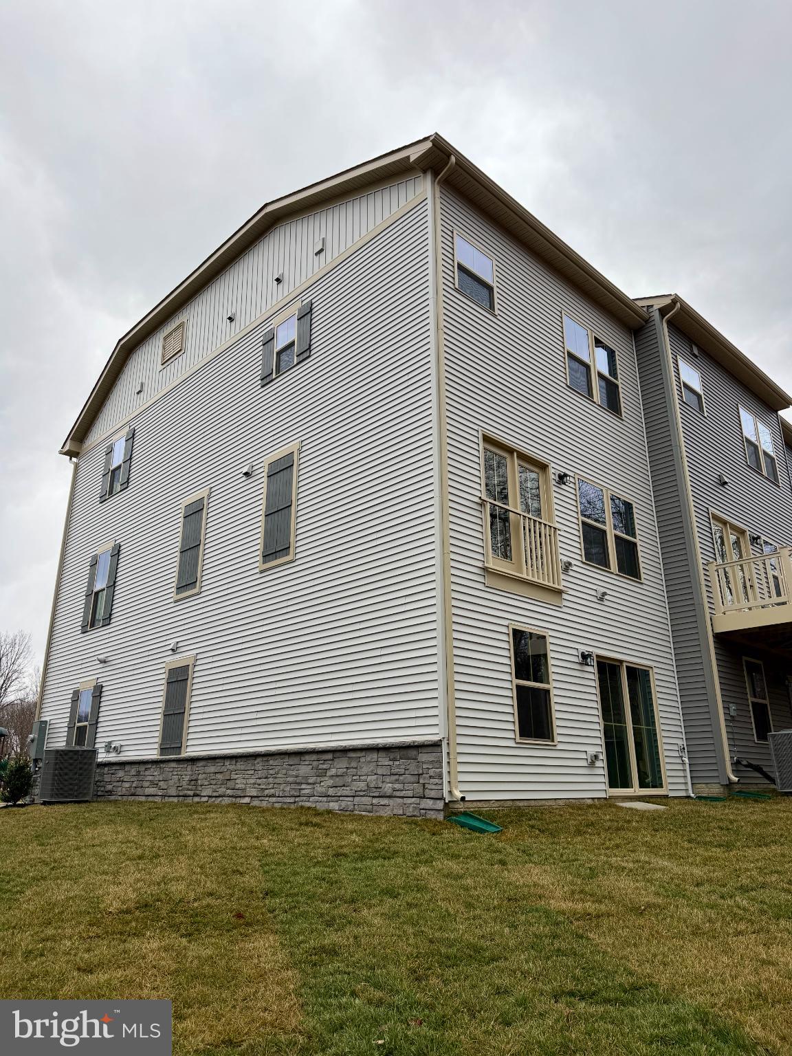9331 Klamath Court Frederick, MD 21701 - Photo 2 of 28 a front view of a house with a yard