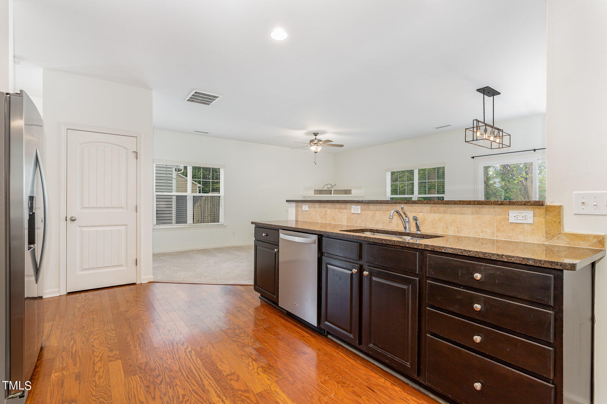 628 Smith Ridge Way Fuquay-Varina, NC 27526 - Photo 10 of 27 Kitchen 3