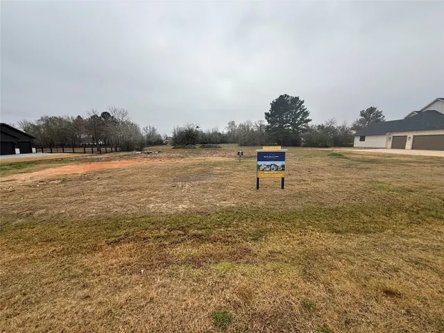 a ocean view with beach