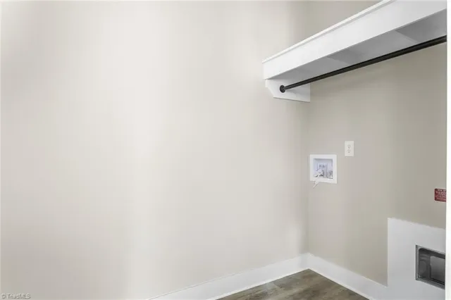 $328,000 | 1931 Henry Road, Graham, NC 27253