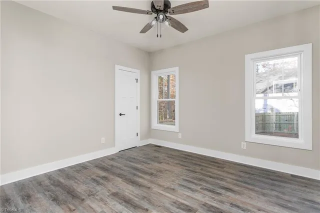 $319,000 | 1931 Henry Road, Graham, NC 27253